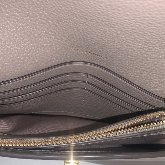 Tory Burch chain wallet - Picture 5 of 6